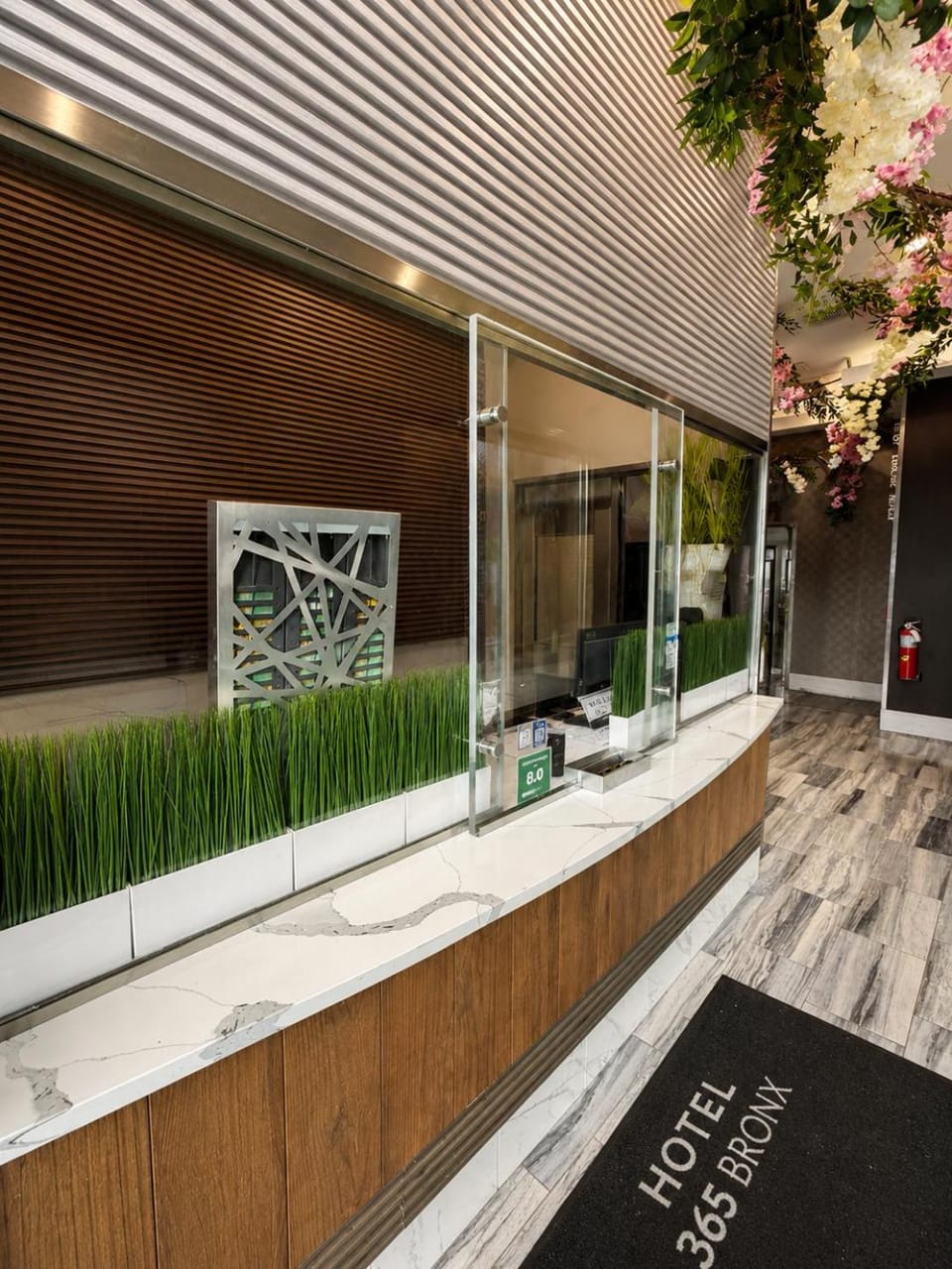 hotel365 Hotel in Upper Manhattan