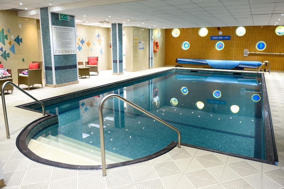 Riviera Hotel Hotel in Poole