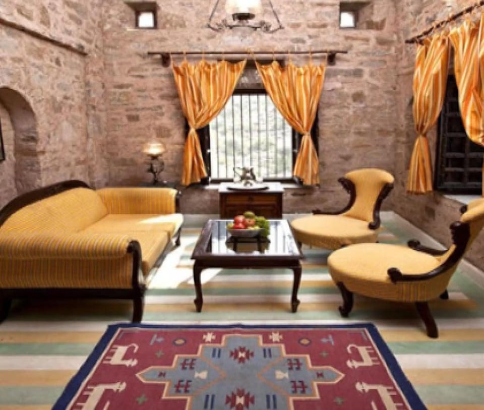 Fort Dadhikar, Alwar Hotel in Rajasthan