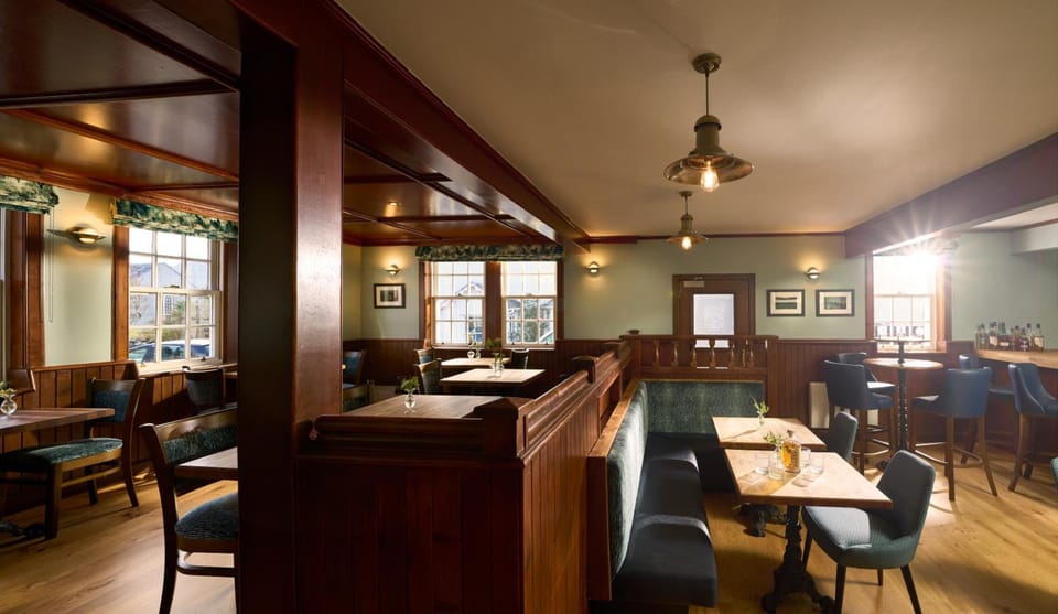 Plockton Inn, by Highland Coast Hotels Inn in Plockton