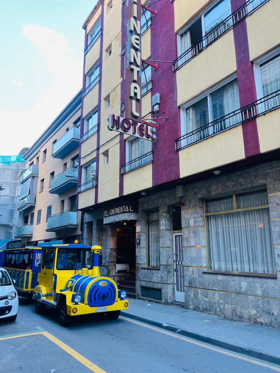 HOTEL CONTINENTAL Hotel in Calella