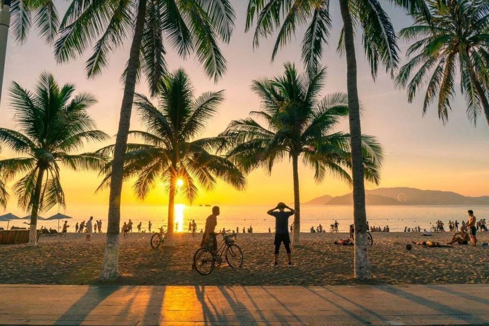 UrbanR Danang Beach - An Thuong Walking Street Hotel in Da Nang