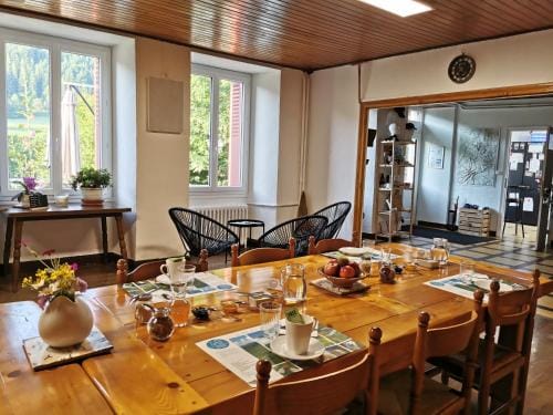 Au coeur du Volcantal Hotel in Auvergne-Rhône-Alpes