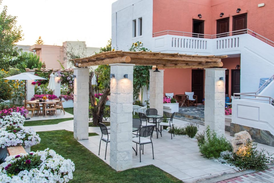 Sonio Beach Hotel Hotel in Platanias