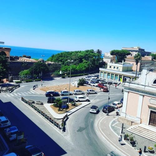 GUEST HOUSE TRA CIELO E MARE Hotel in Nettuno