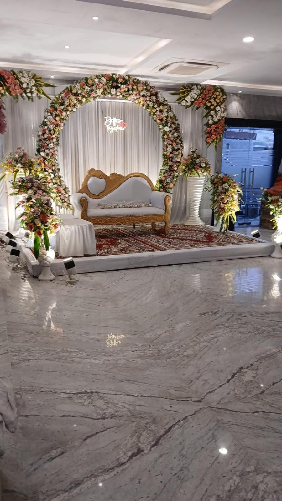 Anandaloke Residency Hotel in Kolkata