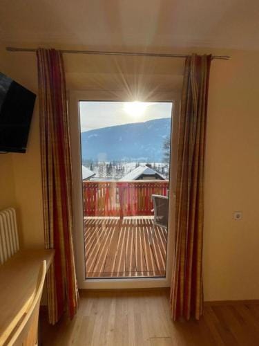 Landhaus Metzgerstubn Hotel in Carinthia, Austria