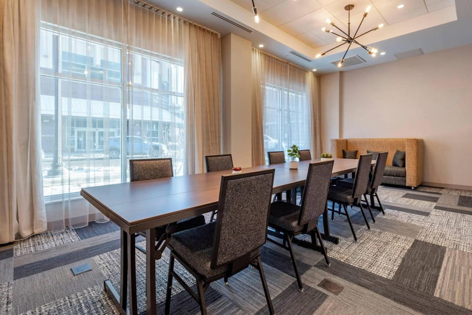 Cambria Hotel Minneapolis Downtown Hotel in Minneapolis