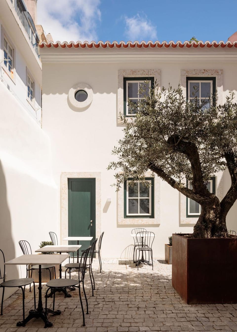 Hotel das Amoreiras - Small Luxury Hotels of the World Hotel in Lisbon