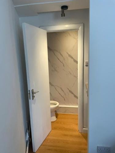 Modern Studio Apartments in Bromley, Greater London near Tesco and Sundridge Park Station Motel in Bromley