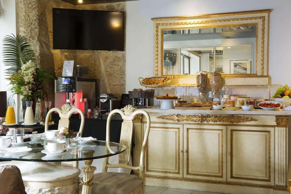 Residence du Lion d'Or Louvre Apartment hotel in Paris