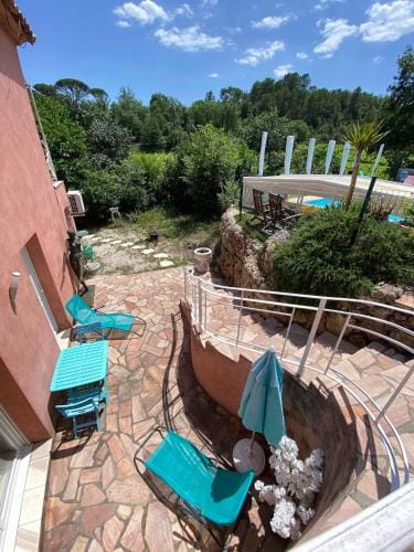 La Vie Est Belle En Provence Hotel in Saint-Maximin-la-Sainte-Baume