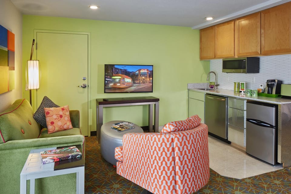 Inn at Northrup Station Hotel in Portland