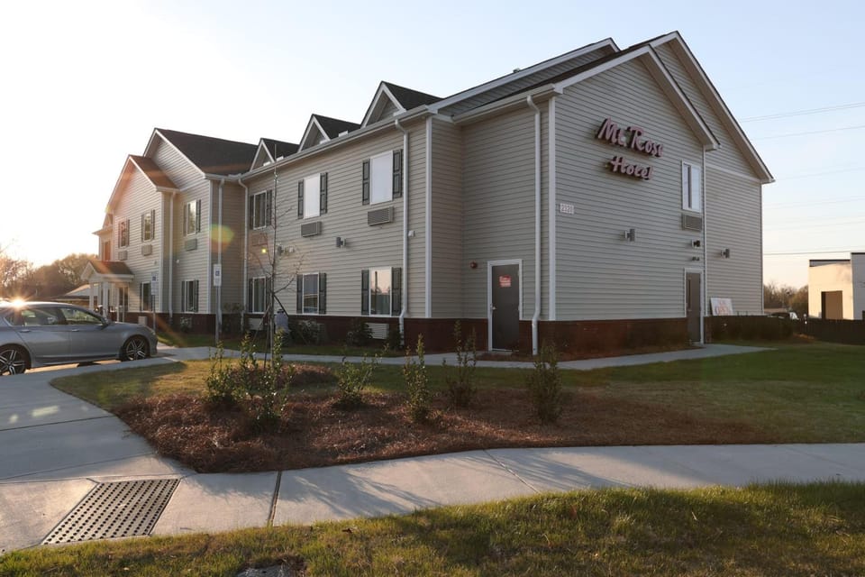 Mt. Rose Hotel Motel in Fayetteville