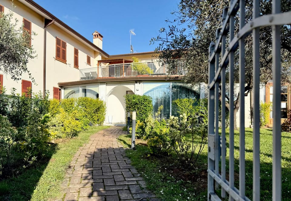 Abitatt Hotel in Sarzana