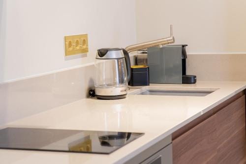 The Den Newly Build Apartment 7-Minutes From Rotterdam City Central Station app2 Hotel in Rotterdam