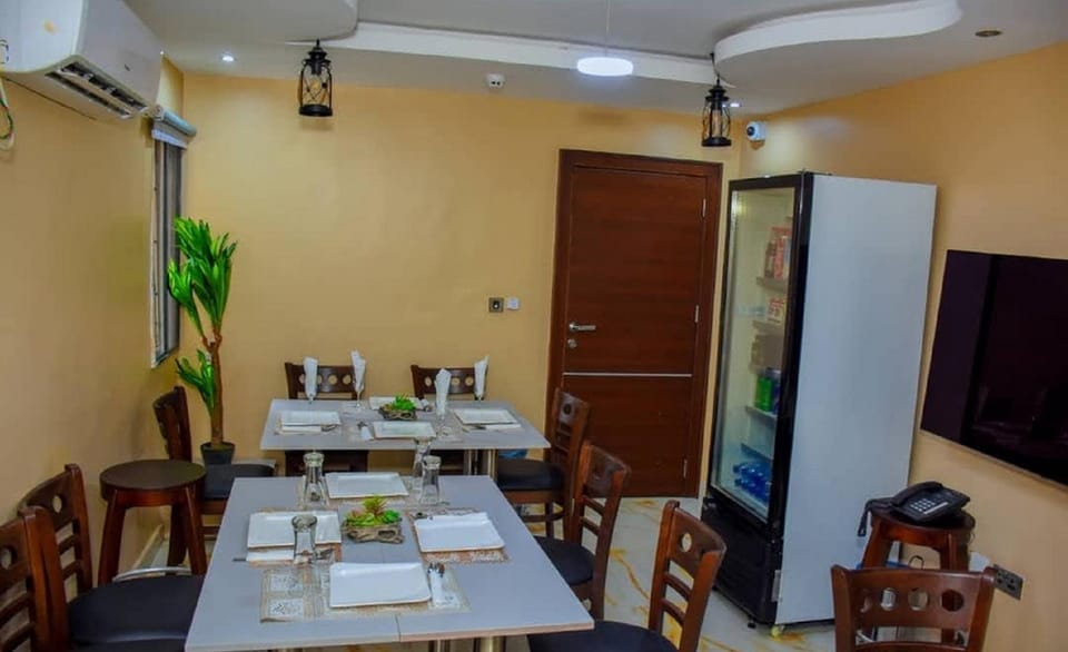Fadar's Place, Magodo Hotel in Lagos