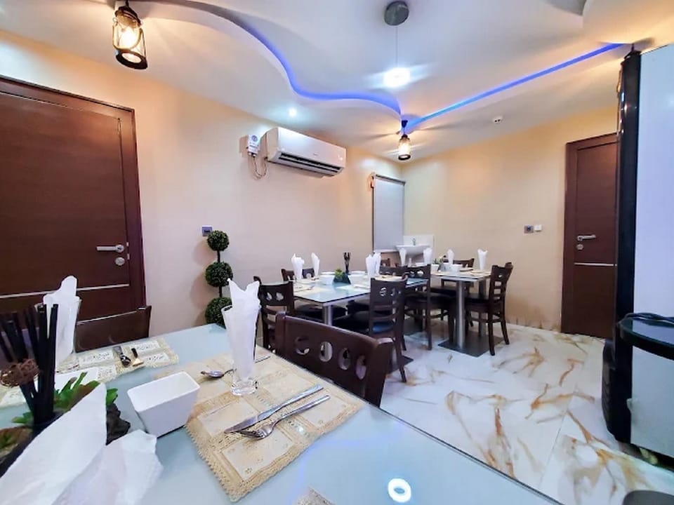 Fadar's Place, Magodo Hotel in Lagos