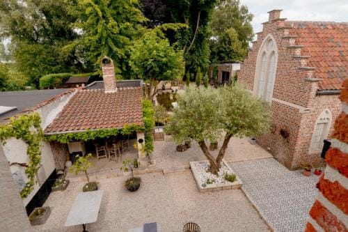 B&b kleinen bosch Hotel in Antwerp