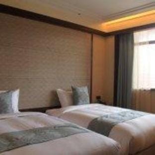 Lotus Hot Spring Hotel in Zhejiang