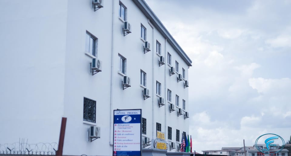 FREESIA HOTEL Hotel in Yaoundé