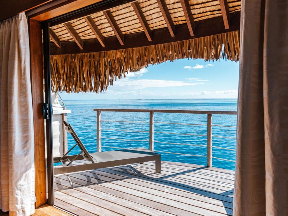 Manava Beach Resort and Spa - Moorea Resort in Moorea-Maiao