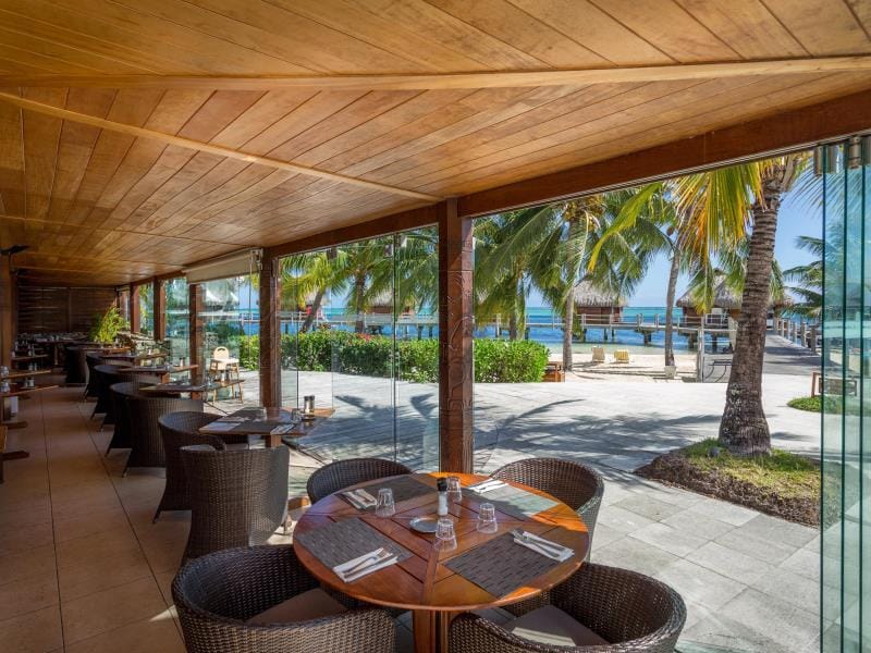 Manava Beach Resort and Spa - Moorea Resort in Moorea-Maiao