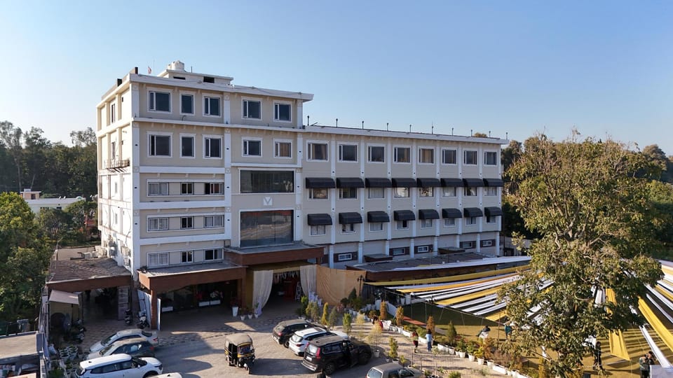 Hotel Vasdaa Grand Hotel in Uttarakhand
