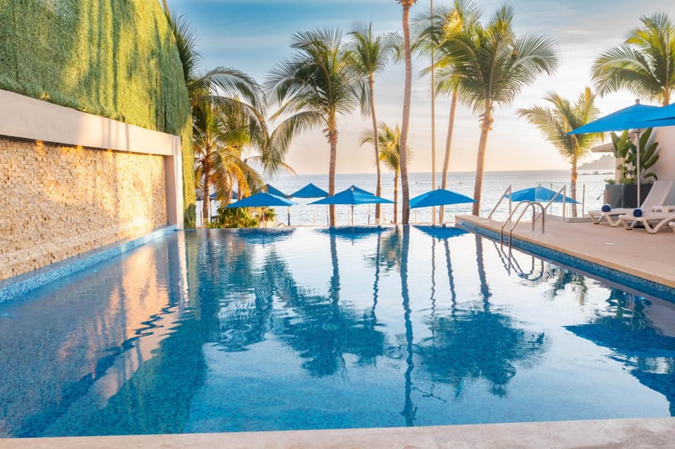 Ritz Acapulco All Inclusive Hotel in Acapulco