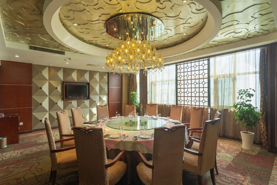 The Prosperous City Hotel Weifang Hotel in Shandong