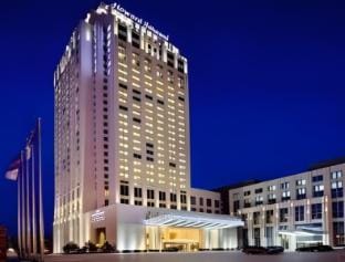 Howard Johnson Parkview Plaza Erdos Hotel in China