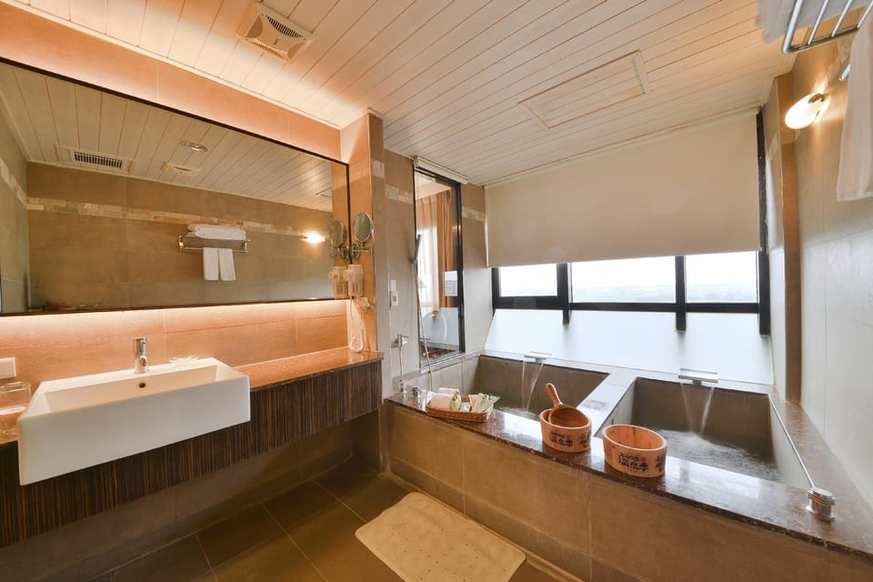 Bathtub