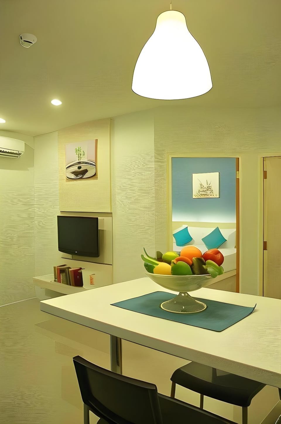 The Palms Residence Hotel in Wichit