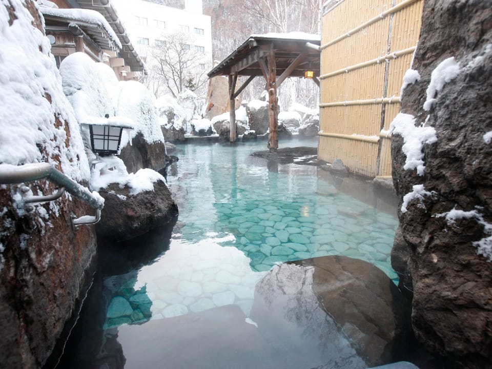 Hot spring bath