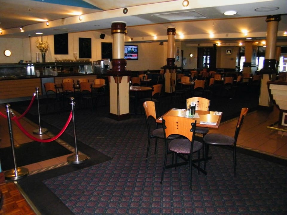 Grand Tasman Hotel Hotel in Port Lincoln