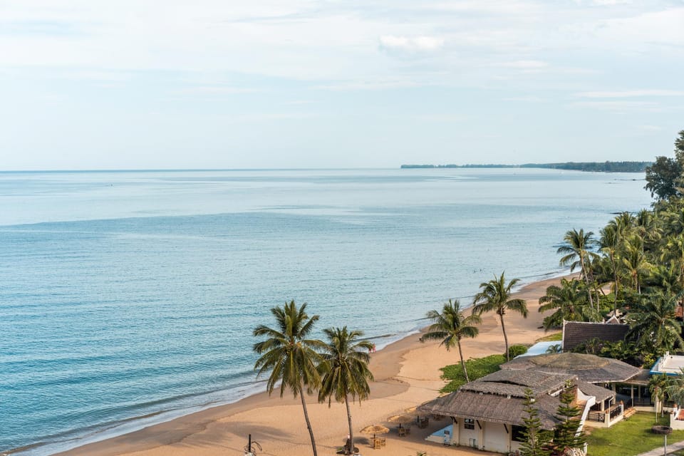 Khaolak Sunset Resort - Adults Only Resort in Khuekkhak