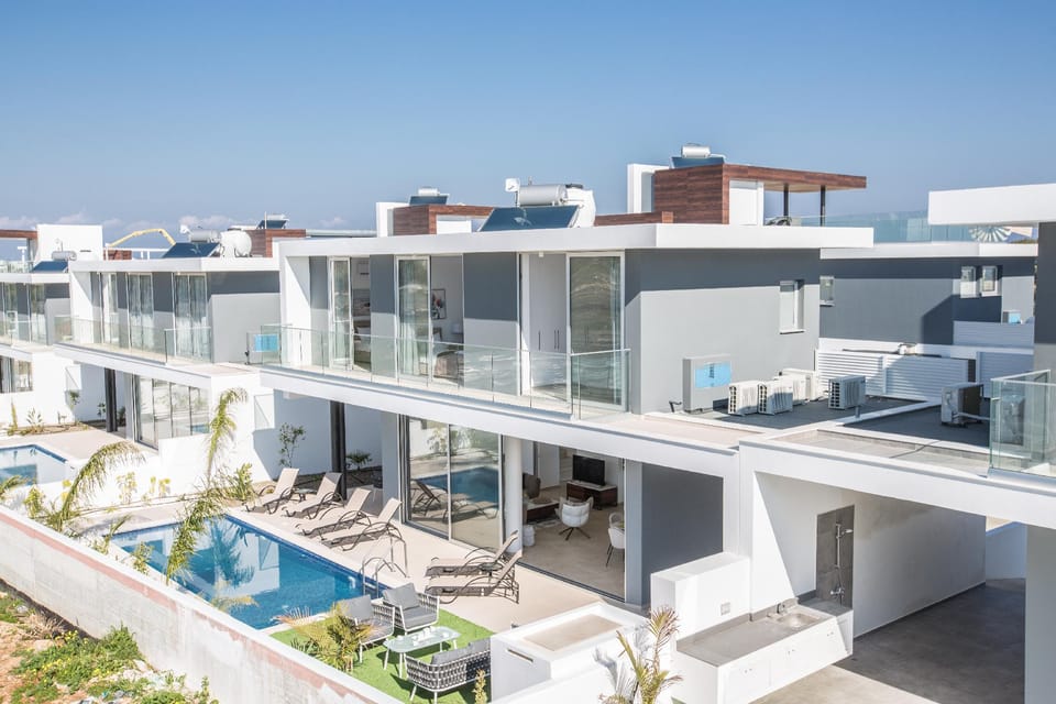 Villa Prol19, Beautiful 3bdr Protaras Villa with Pool, Close to Fig Tree Bay Resort in Protaras