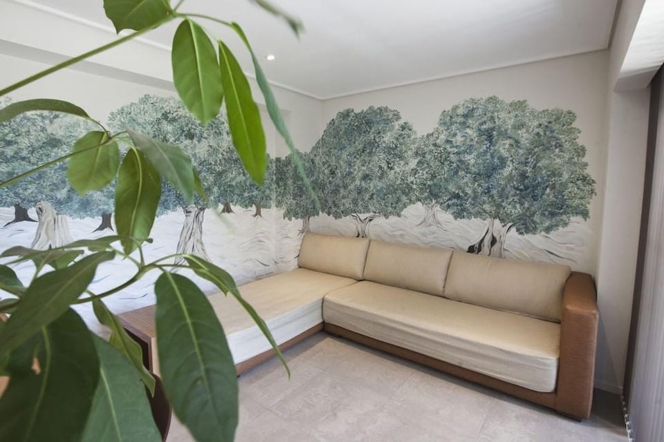 Le Montreal Apartments Hotel in Mendoza