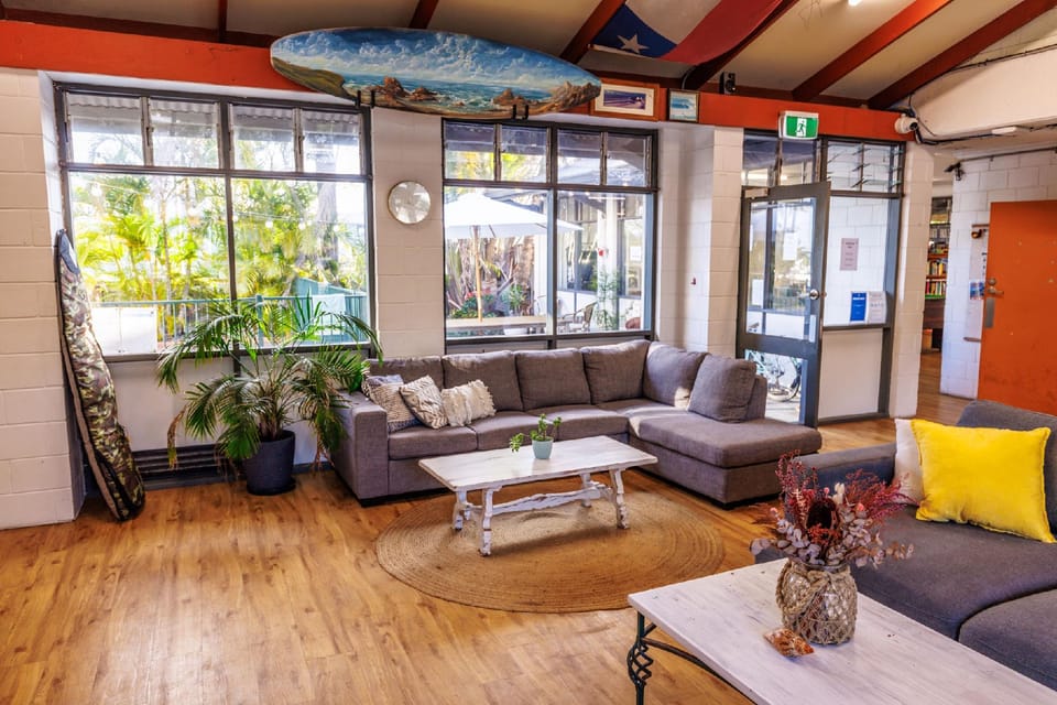 YHA Coolangatta Gold Coast Hostel in Bilinga