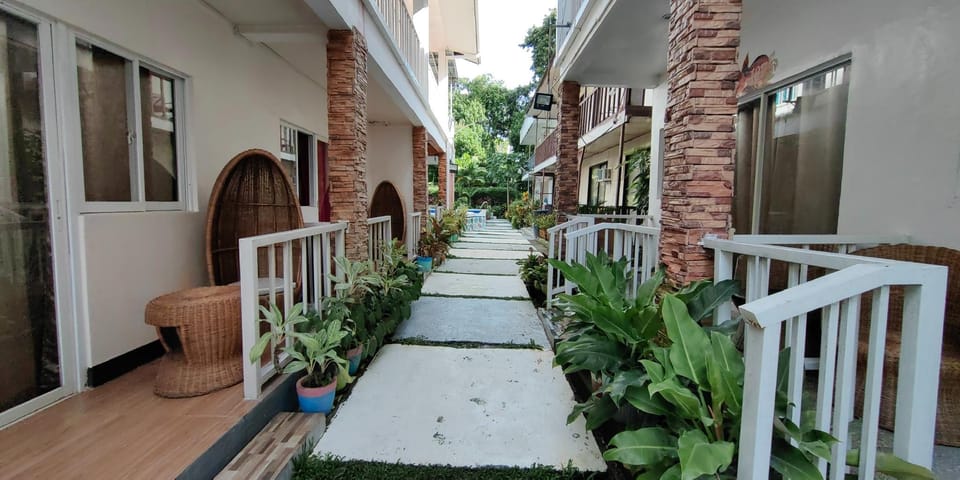 Chibel Summer Riverside Resort Hotel in El Nido