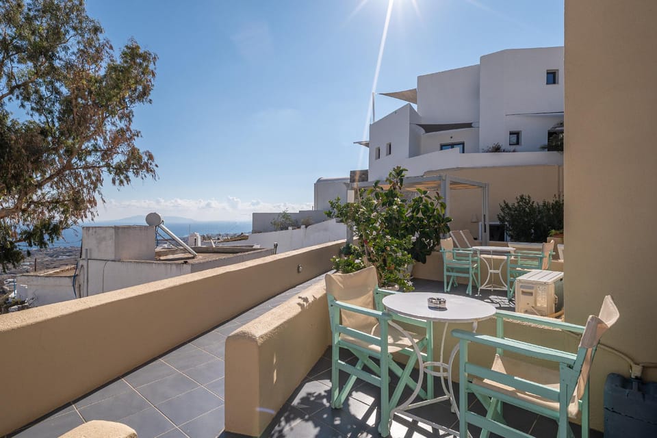 Ersi Villas Resort in Thera
