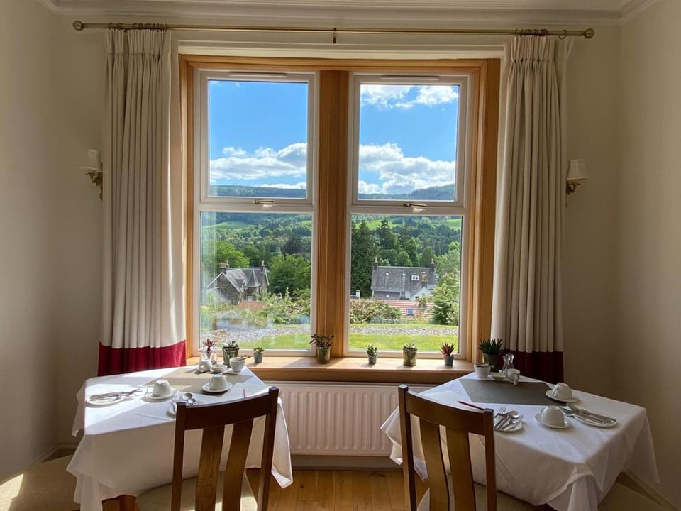 Beinn Bhracaigh Hotel in Pitlochry