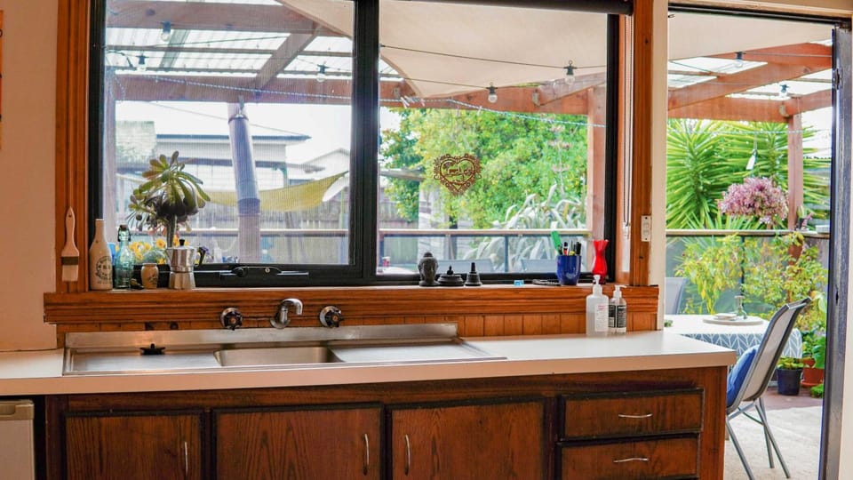 Room @ 88 Hotel in Devonport