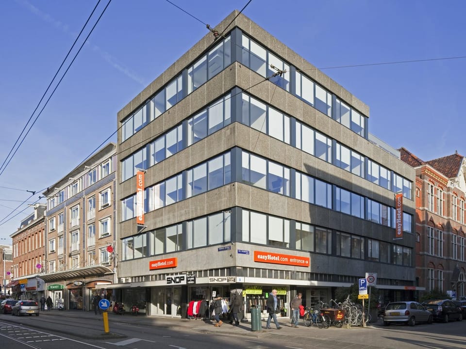 easyHotel Amsterdam City Centre South Hotel in Amsterdam