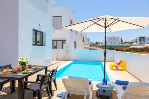 Alasia Villas Hotel in Paralimni