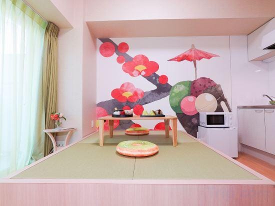 Vikki's Boutique House Hotel in Osaka