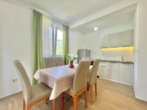 Talia Apartments Hotel in Budva Municipality