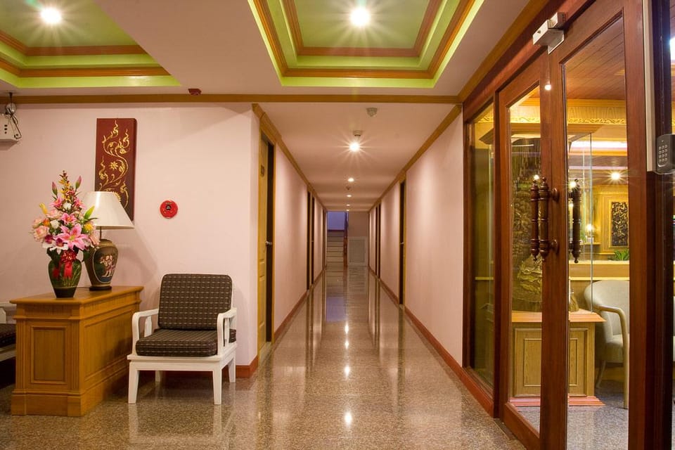 Thai Garden Resort Hotel in Bangkok