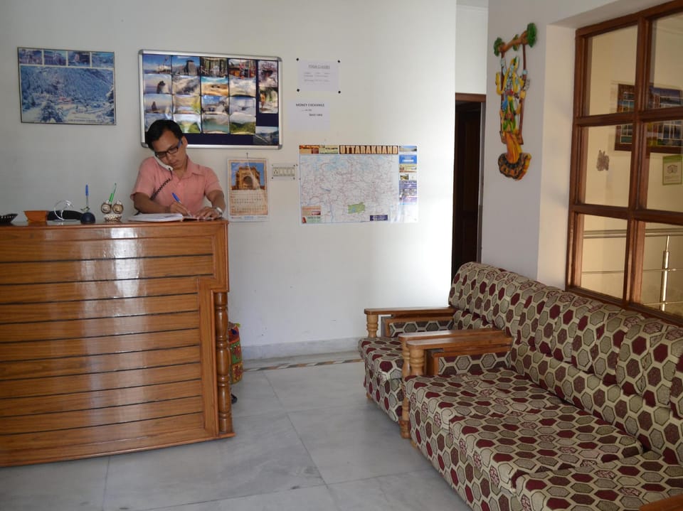 Hotel The Holiday Home Hotel in Rishikesh