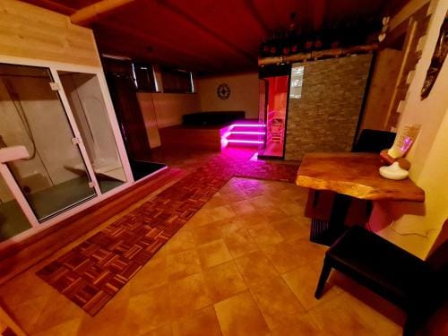 Chalet Chapeau RaR Hotel in Province of Brescia